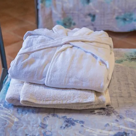 Le Balate Bed & Breakfast 4*